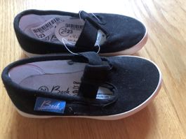 Neu mit etikette gr. 23