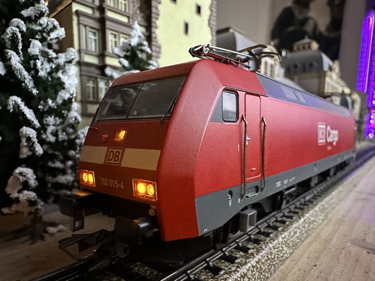 Märklin Modellini di ferrovie: Märklin 39350 DB BR 152 Cargo digital Sound – Usato da Lupsingen venduto da New-Haven