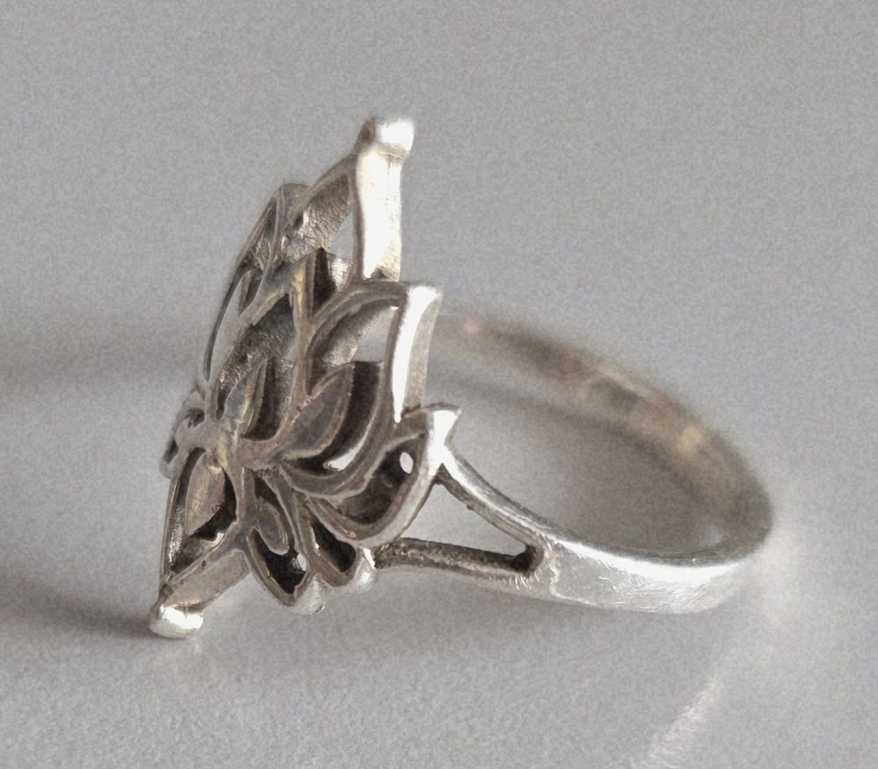 Bagues: Ring silber Lotusblume 1.9cm – Neuf (Voir description) à wetzikon par Bestedienste 1