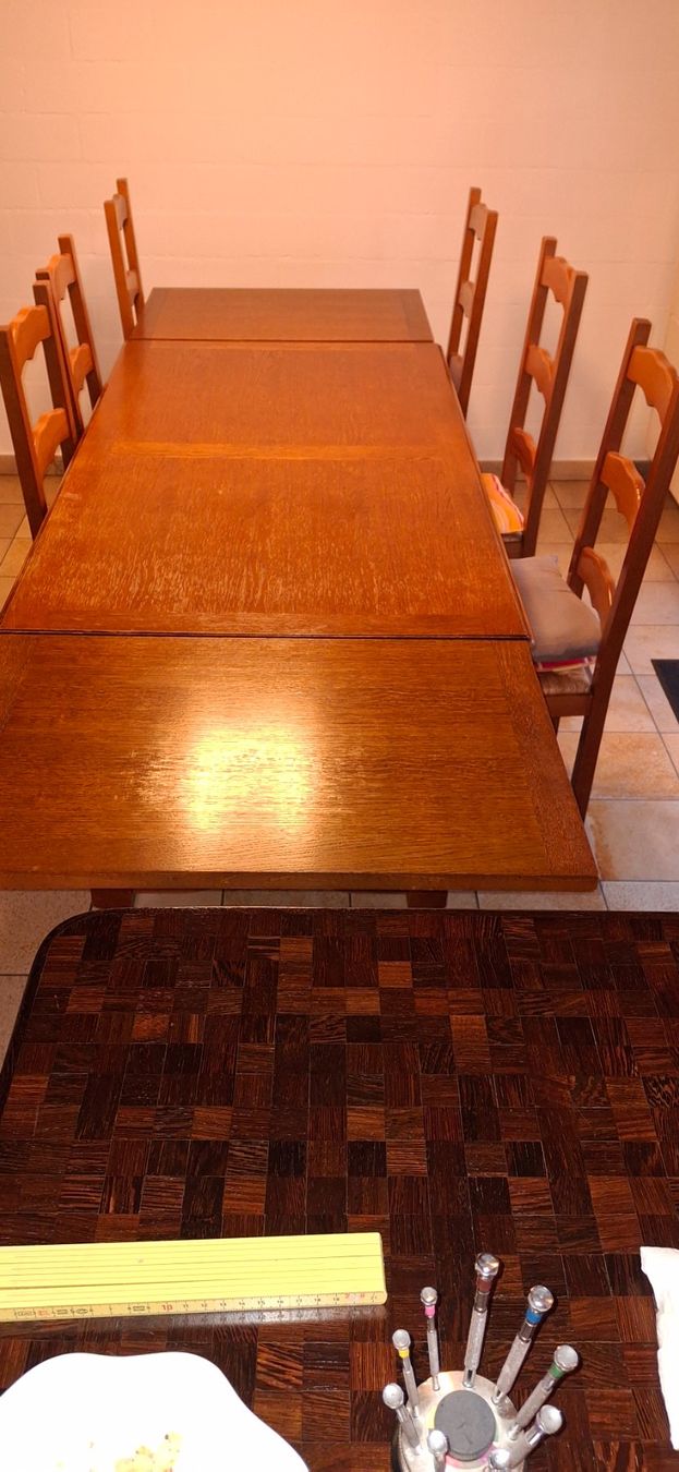 Tische: Table avec chaises – Gebraucht aus Delémont von 4train4 1