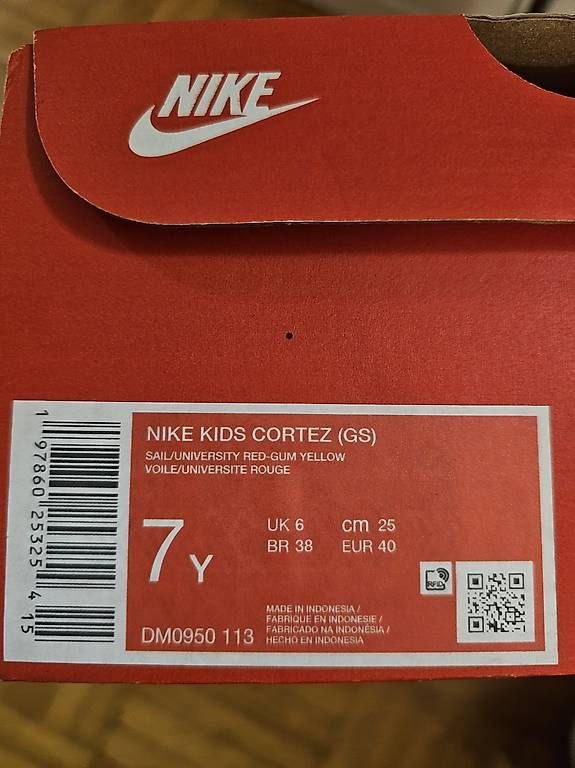 Scarpe da uomo: NIKE Kids Cortez Gr 40 – Usato da Uzwil venduto da sousse73 2