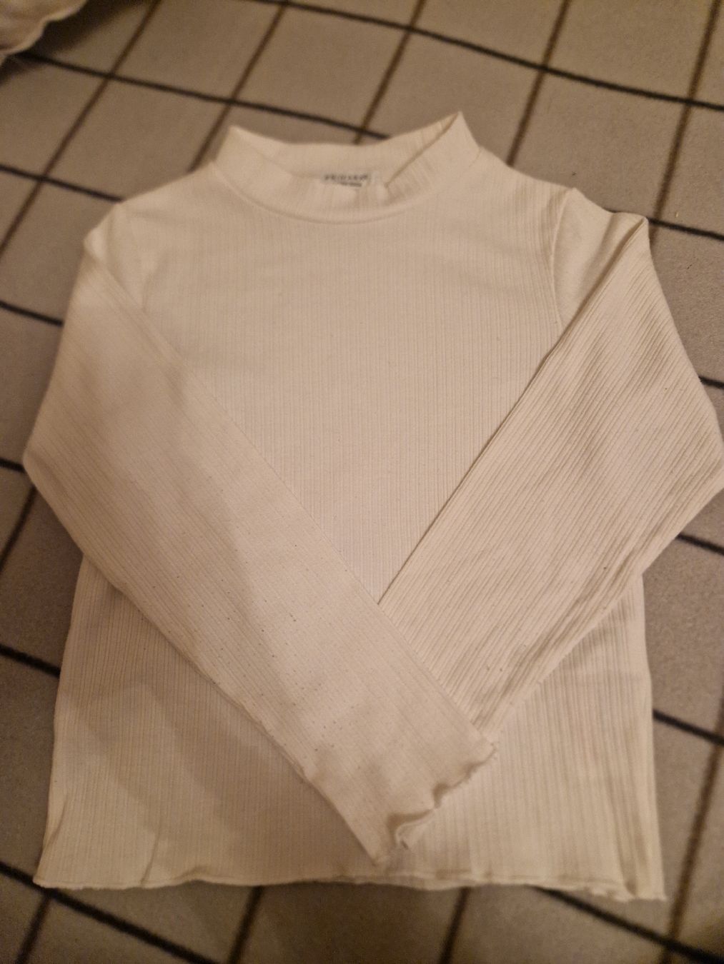 Maglioni & Felpe: kinder Rollkragenshirt gerippt, weiss. – Usato da Neuhausen venduto da Nicolino92