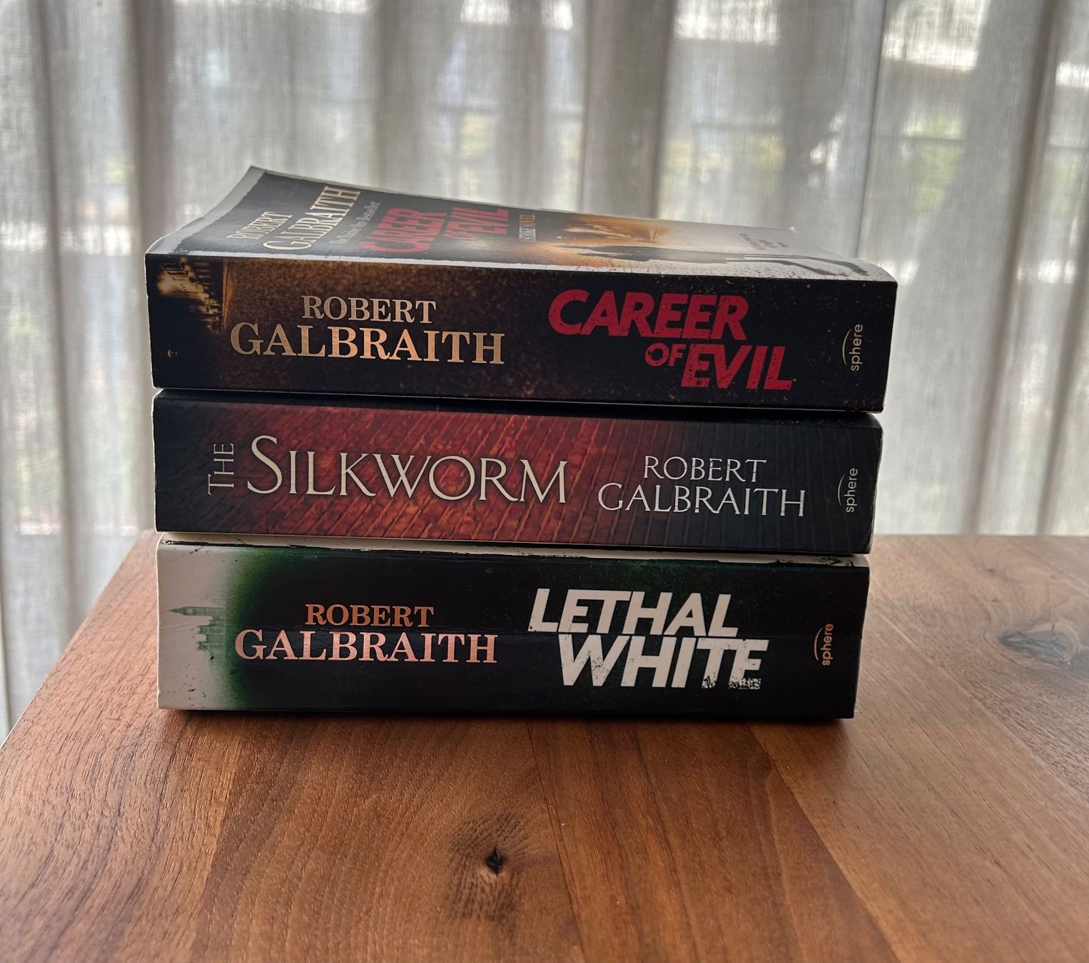 Bücher: Robert Galbraith’s Romans 3X – Gebraucht aus Erlenbach ZH von Syssi_C 1