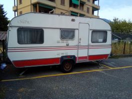 Roulotte Wilk Stern de Luxe 470 TQ – 1981