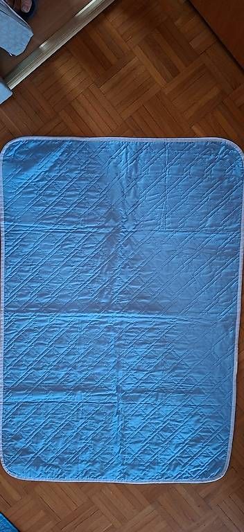 Decken & Deckenzubehör: Kühldecke für Hunde oder Sonstiges – Neu und originalverpackt aus Bubikon von Mis_nl7l