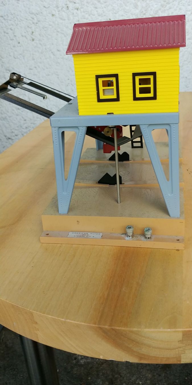 Lionel Modelleisenbahnen: Lionel Seilbahnstation O – Gebraucht aus Waltenschwil von Ardnas007 1
