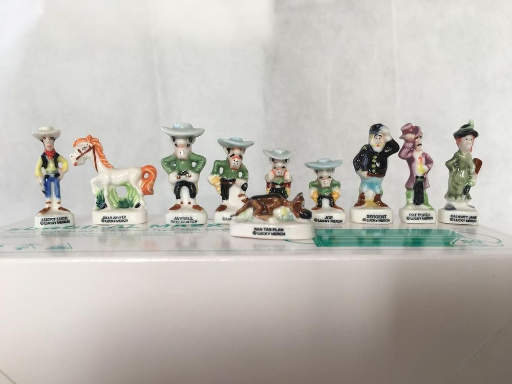 LUCKY LUKE - Lot de GOODIES et PARABD pour collectionneur - en TBE - Collection