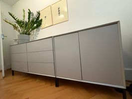 Kommode grau neuwertiger Zustand