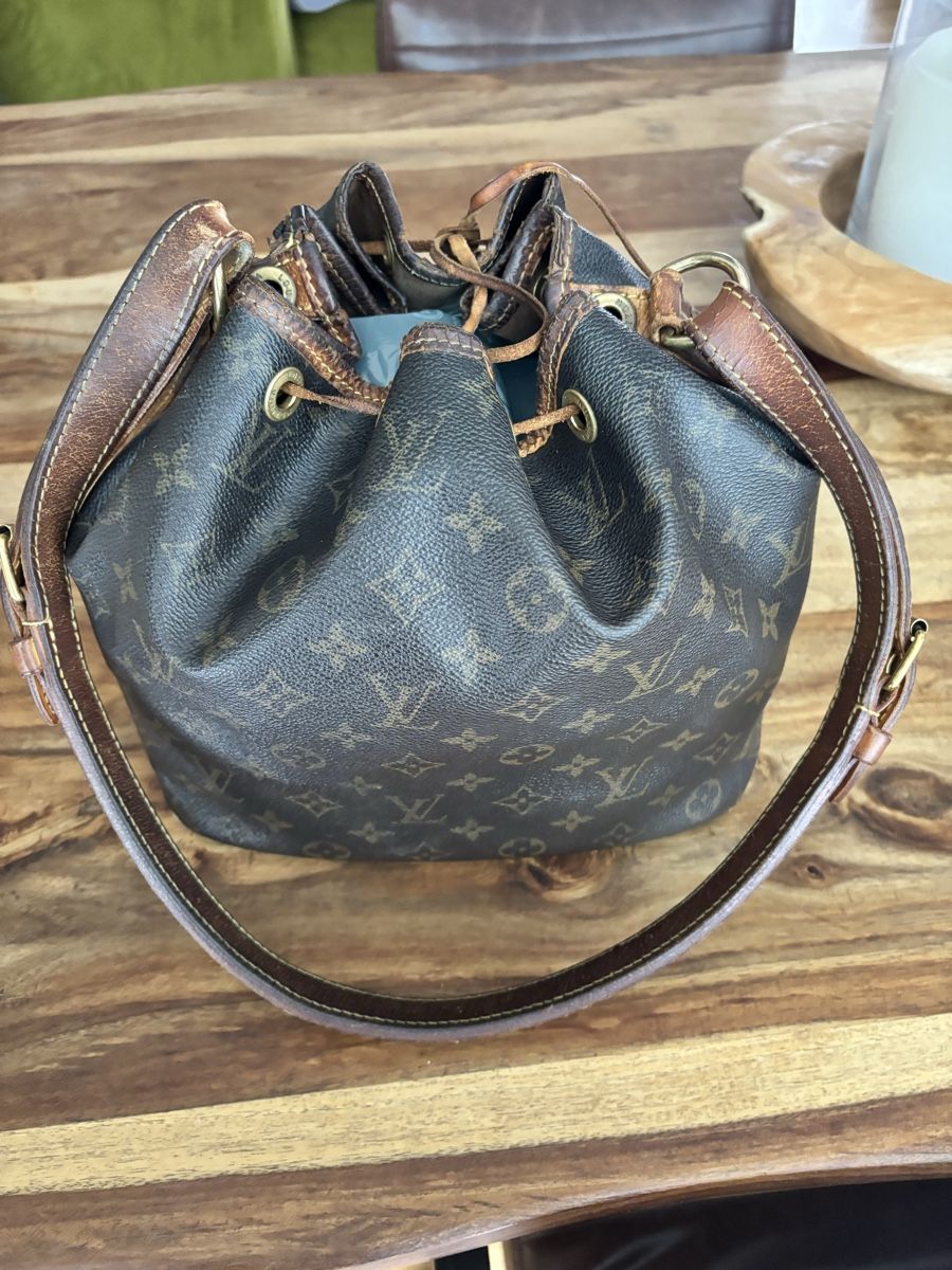 Louis Vuitton Taschen für Damen: Louis Vuitton Noe petit – Gebraucht aus St. Gallen von heartbug