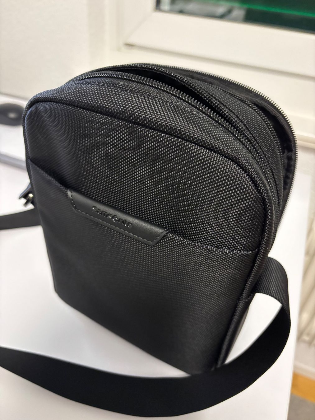 Samsonite Sacs: Umhängetasche SAMSONITE Pro-DLX-6 – Neuf (Voir description) à Berneck par Adviser 1