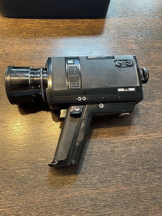 VINTAGE CAMERA / CINEPRESA SUPER 8 - CHINON 45 S8 - MADE IN JAPAN