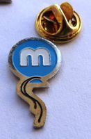 Pin  M blau rund Schleife