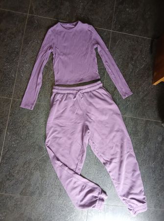 Trendige Trainerhose mit passendem Top Gr. XS-S