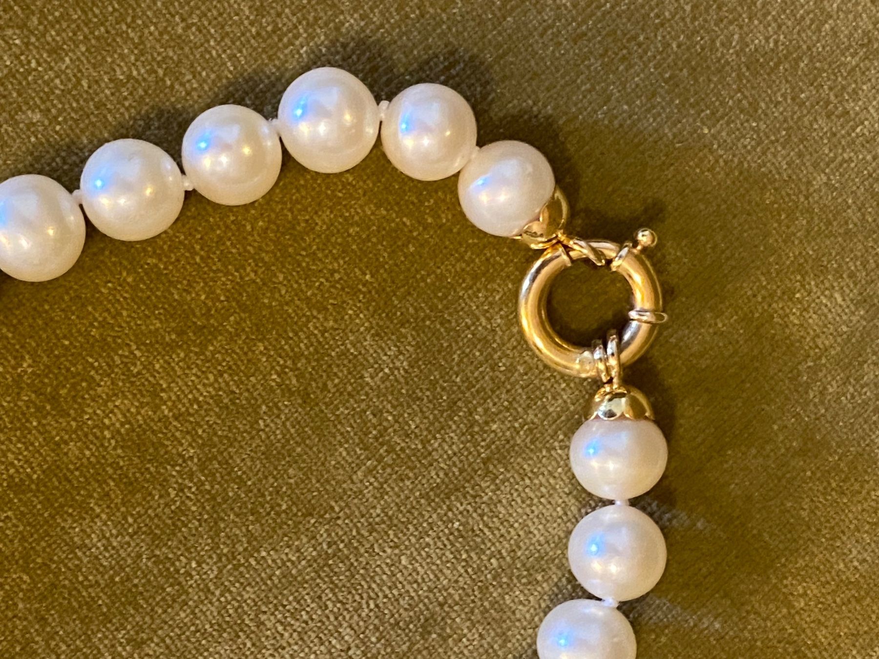 Catenine: Collier perles blanches – Usato da St-Blaise venduto da NSUTT1953 1
