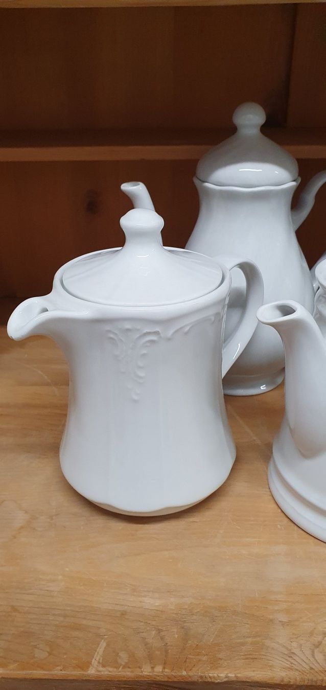 Teekannen: 5 weisse alte Krüge Kannen Tee-oder Kaffeekannen – Neu (gemäss Beschreibung) aus Hittnau von Gamoe 2
