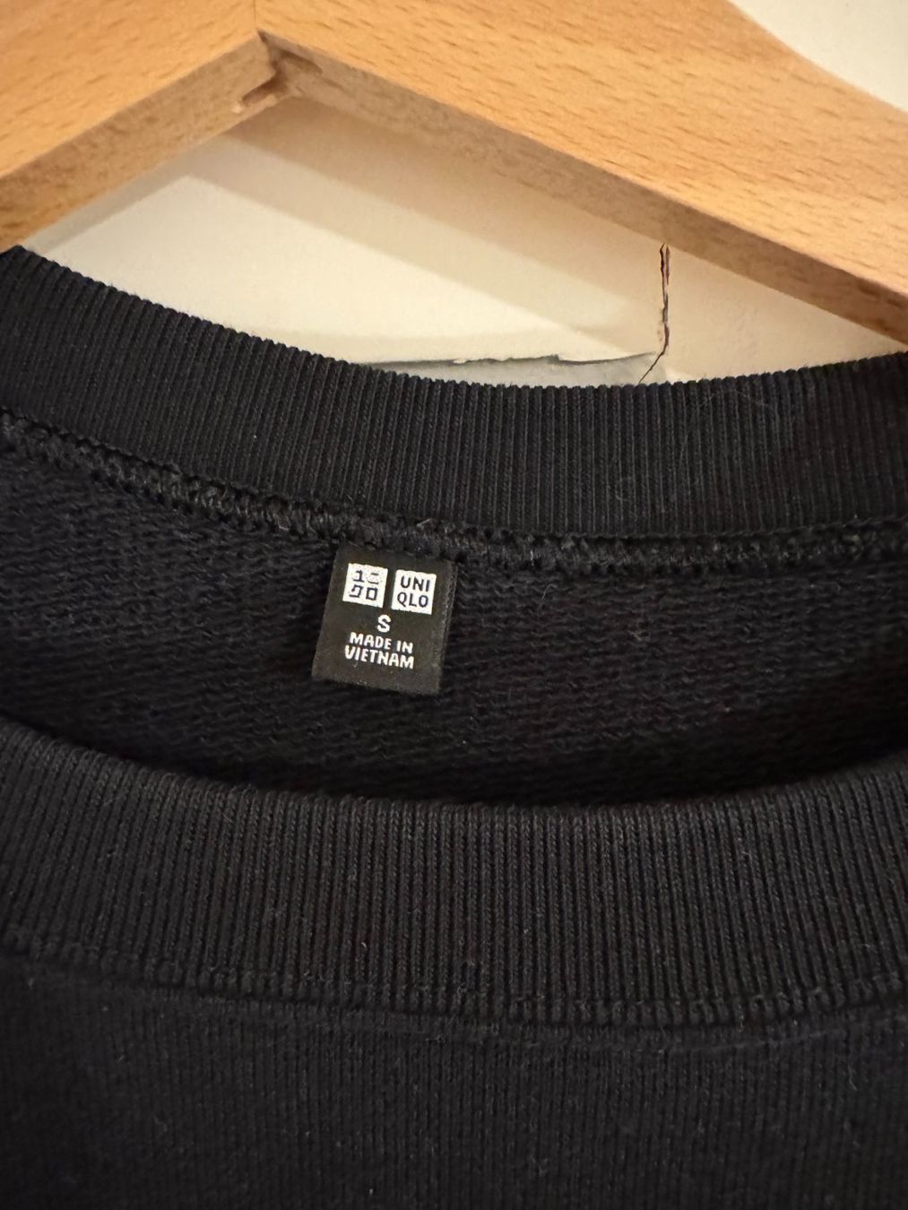 Pullover & Sweatshirts: Jumper – Gebraucht aus Zollikon von lui_gqg9 2
