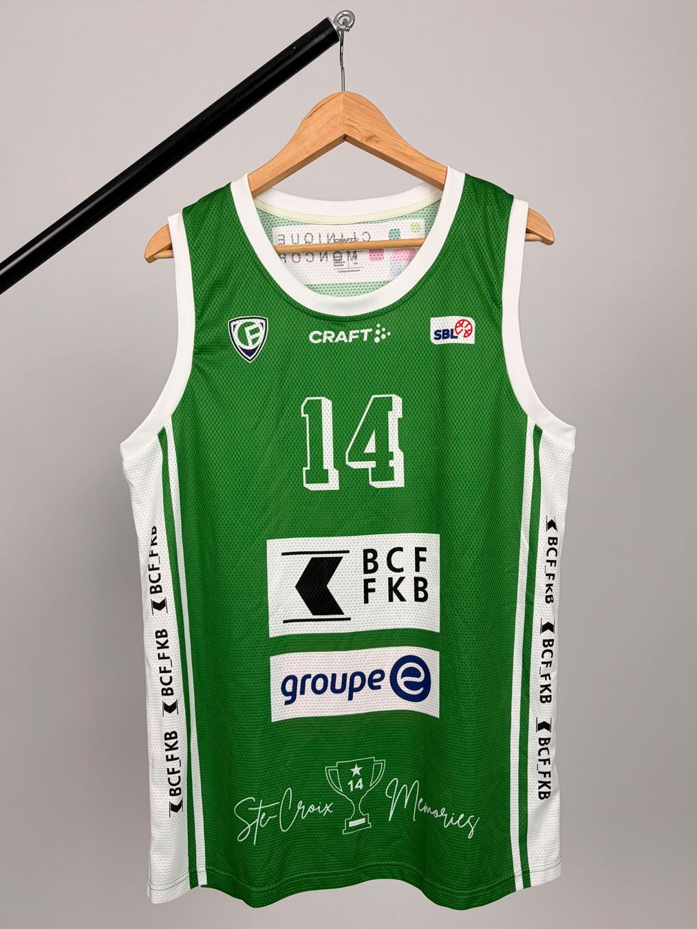 Canottiere & Pantaloni: Abishaï Kumarasamy #14 - Maillot et short – Usato da Fribourg venduto da FribourgOlympicB