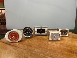 Lot Designklassiker Wecker / Swiss and France Made - defekt