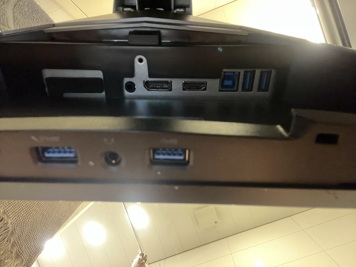 Ecrans: Alienware Gamingbildschirm – D'occasion à Jona par nic_s5k7 2