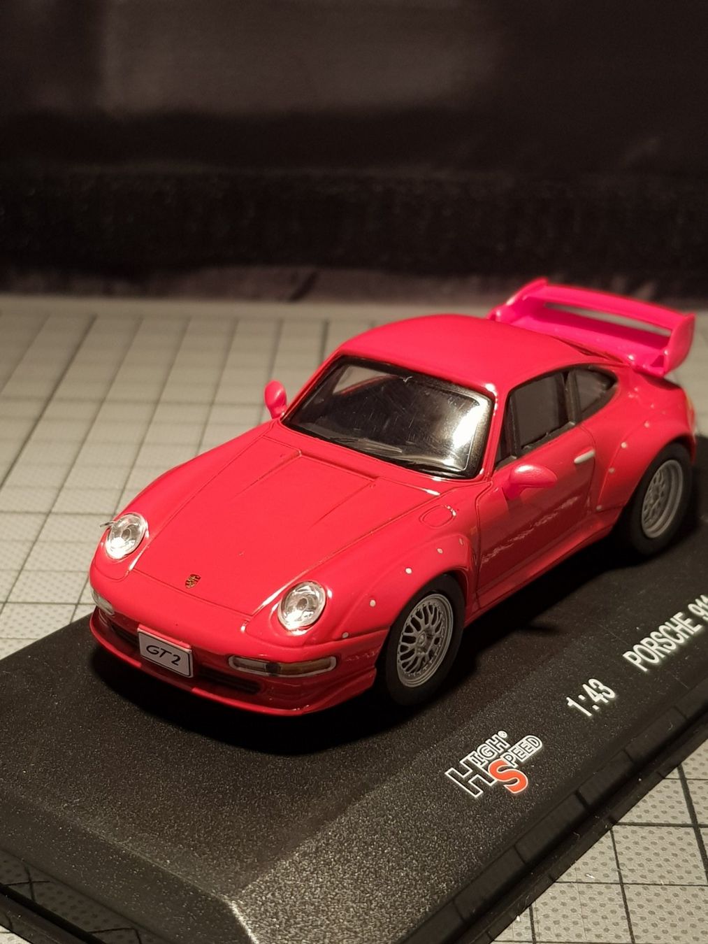 Porsche Modellini d'auto: Porsche 911 GT2 - 1996 – Nuovo e nell'imballaggio originale da Chézard-St-Martin venduto da quota1234 1