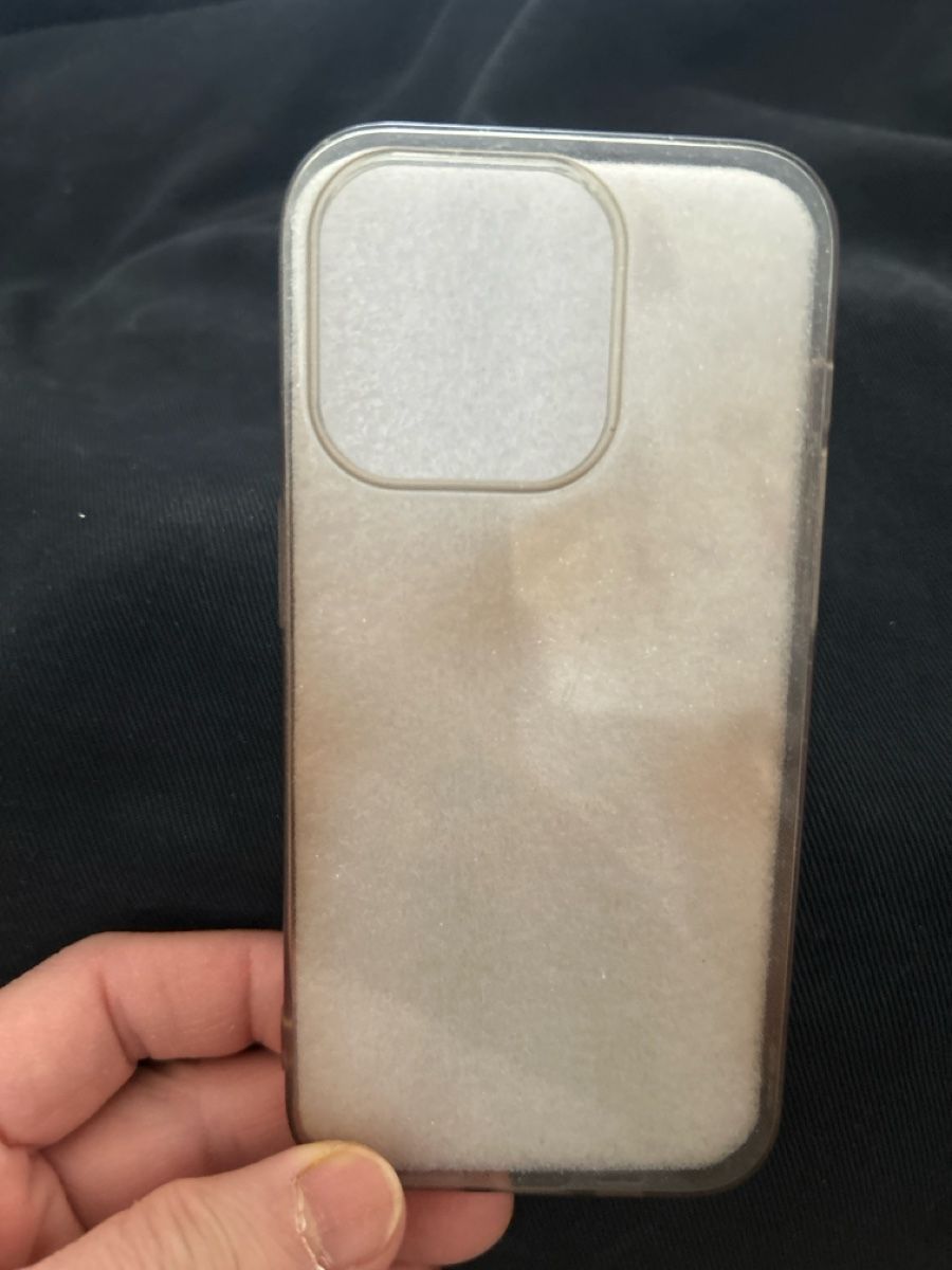 Cover & Protezioni schermo: Iphon 14pro oder 15 pro Hülle Neu – Usato da Dulliken venduto da Lindt.1845