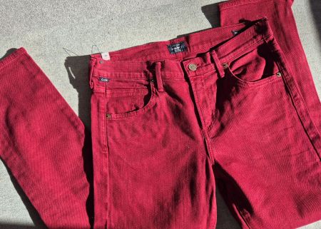 CITIZENZ OF HUMANITY JEANS HOSE 28 36 S WEINROT TOP zu SHIRT