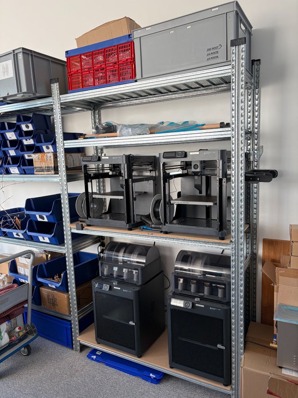 Scaffali: Metallregale – Usato da Au ZH venduto da gon_92g8 4