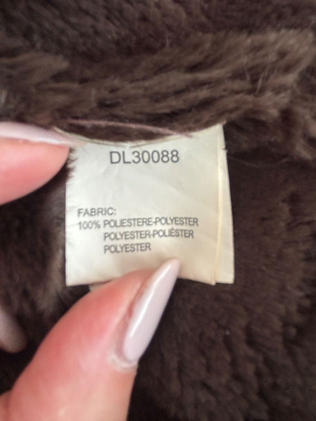Vestes: Wunderschöne Jacke Fellimitat TU – Neuf (Voir description) à Zürich par McQeen 4
