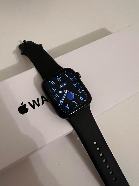 Apple Watch ⌚️ SE 2021 44mm | Kaufen auf Ricardo