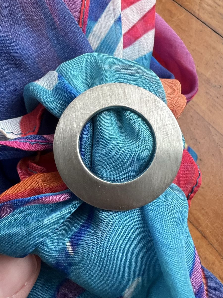Tutti gli attrezzi: Matte stainless steel scarf ring – Nuovo (secondo la descrizione) da Zürich venduto da Zurich_TimeCapsule