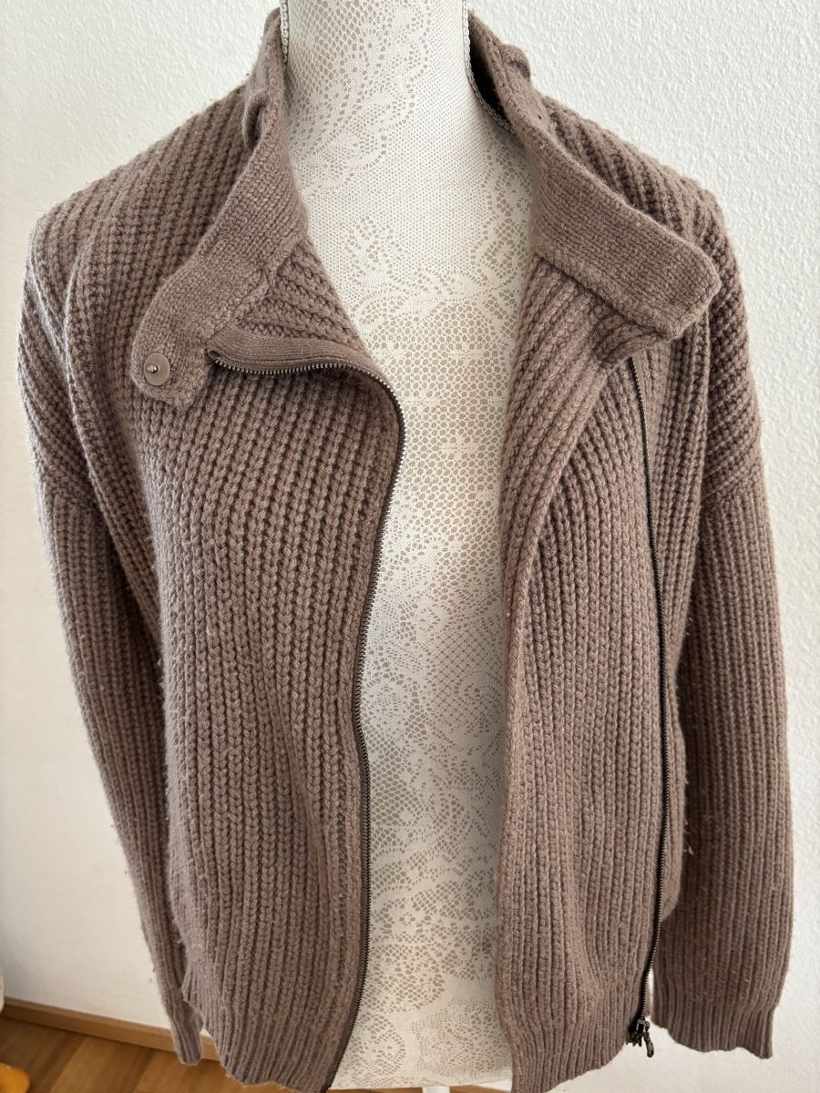 Brunello Cucinelli Giacche: Strickjacke Kaschmir Brunello Cucinelli Gr. M – Usato da Winterthur venduto da san_wd8j 3