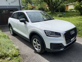 AUDI Q2 Blanche
