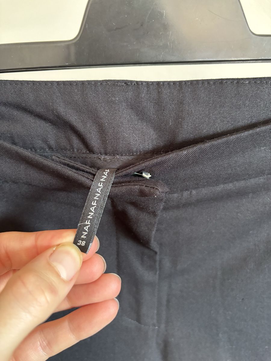 Nafnaf Pantaloni: Naf naf pants – Usato da Alpnachstad venduto da mar_6ckd 2