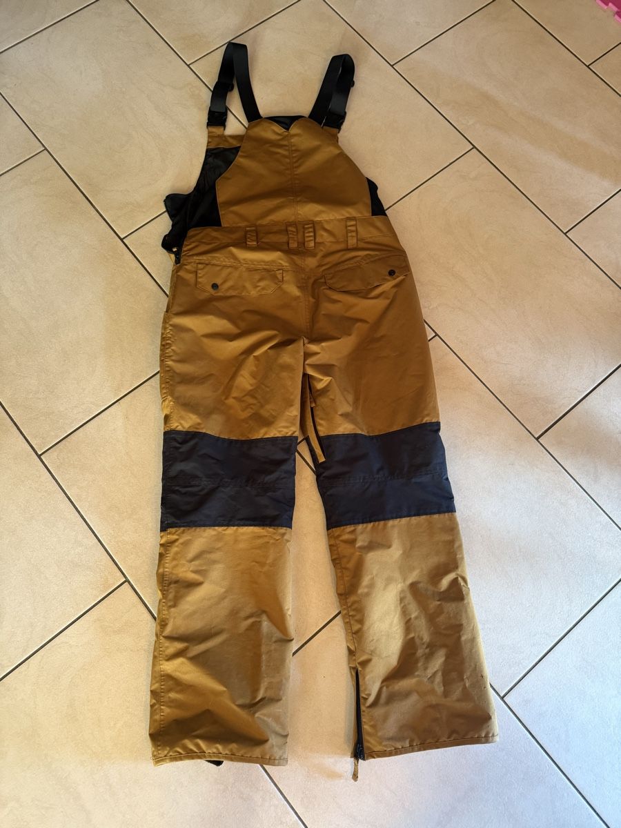 Pantalons: Skihose Aperture Bib – D'occasion à Boltigen par minion87 1