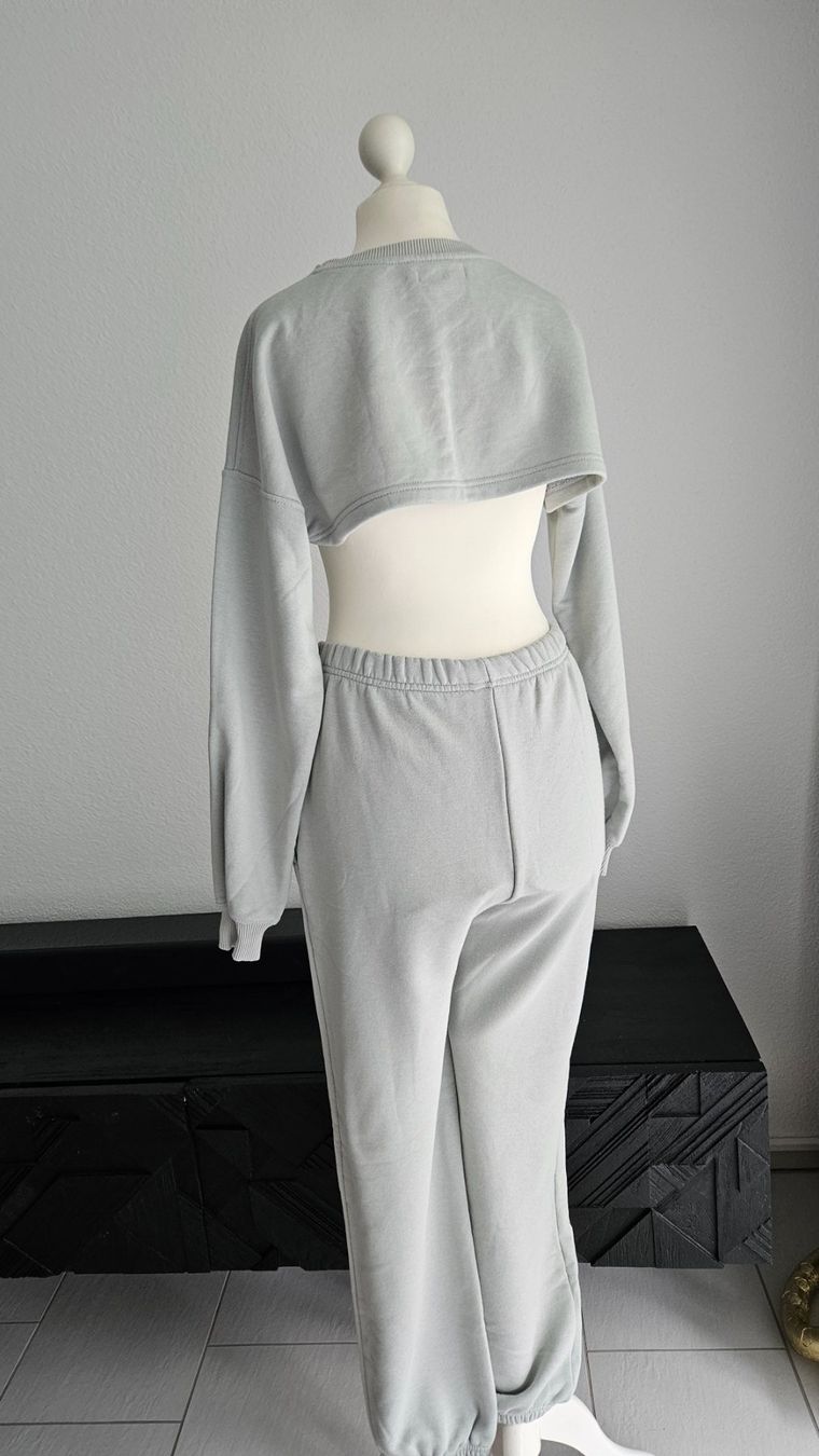 Costumi: sportbekleidung damen set – Usato da Bülach venduto da Recherchieren 4