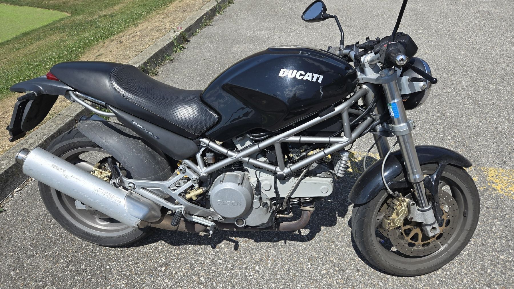 Ducati Strasse: ducati monster – Gebraucht aus Vilars NE von kie_t26p