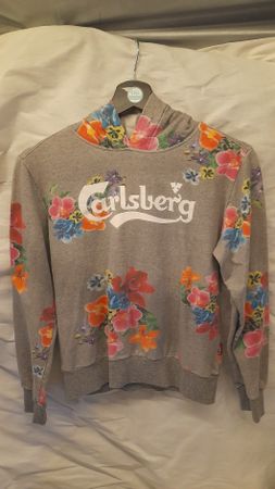 Sweat à capuche Carlsberg fleuri, taille XL femme.