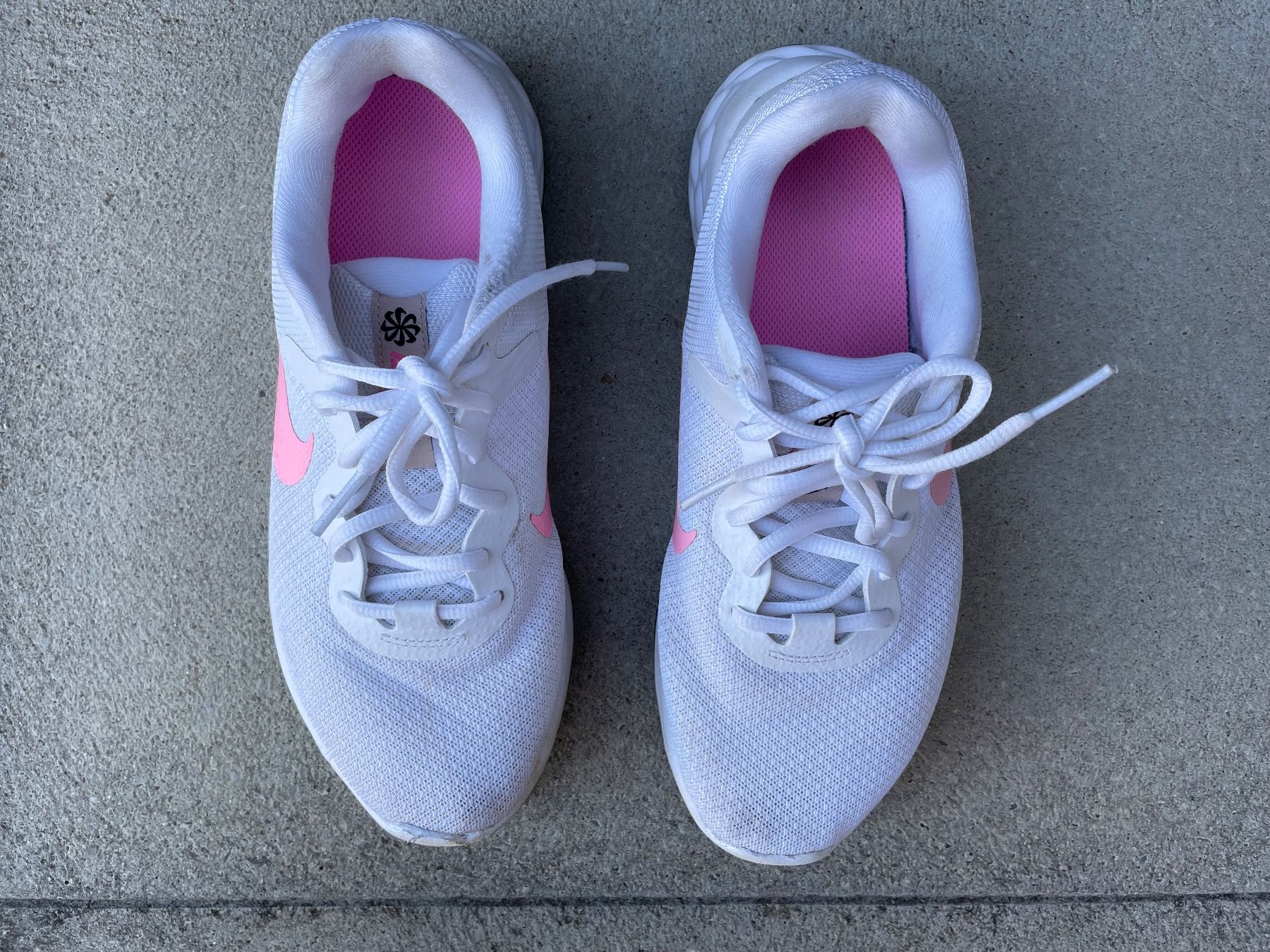 Nike Damenschuhe: Nike Revolution Laufschuhe Gr. 38.5 – Gebraucht aus Uster von capmar 1