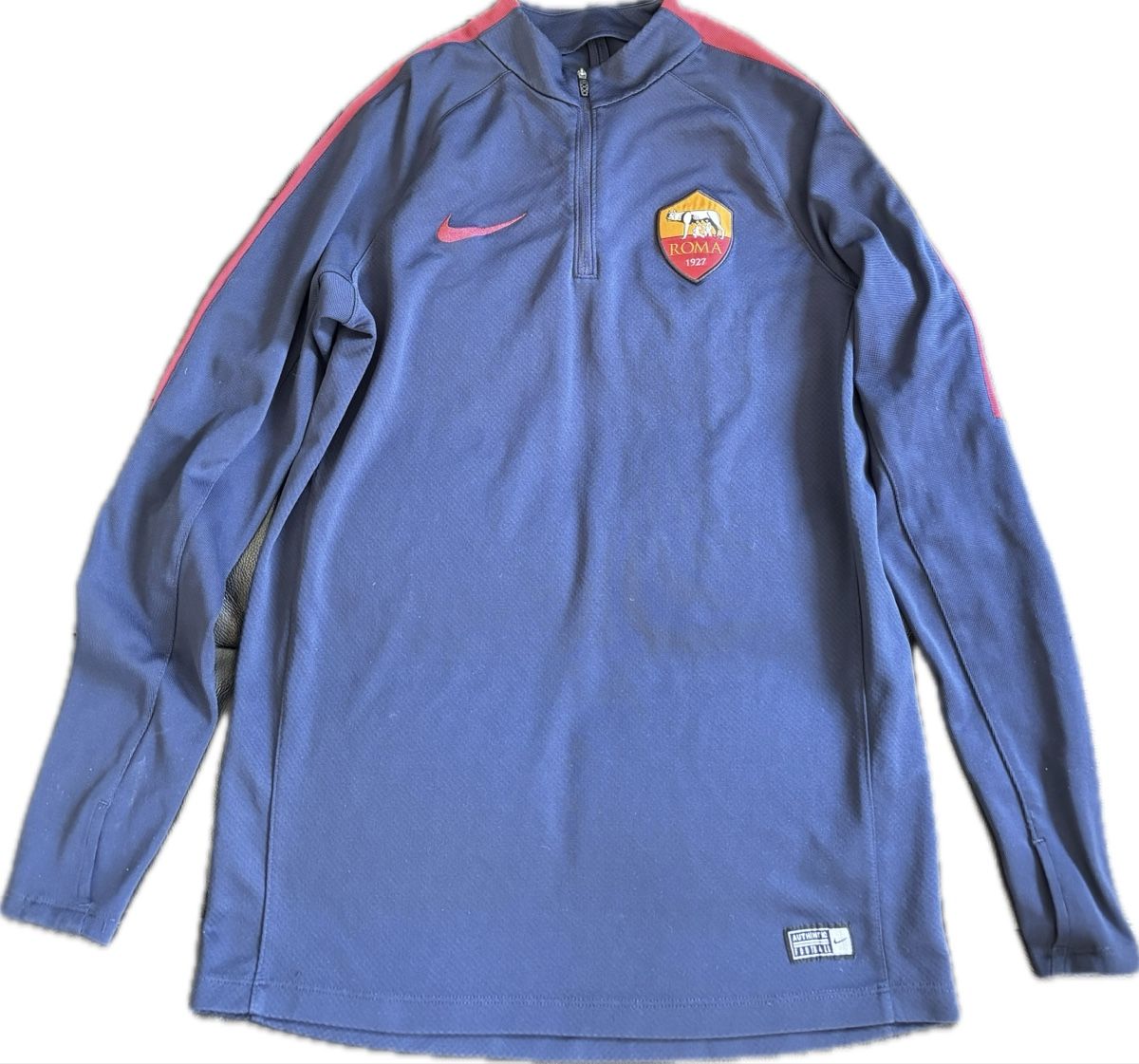 Nike Pulls & Sweat-shirts: Nike AS Roma Trainingspullover Grösse M dunkelblau – D'occasion à Chur par Cuteclothes7k