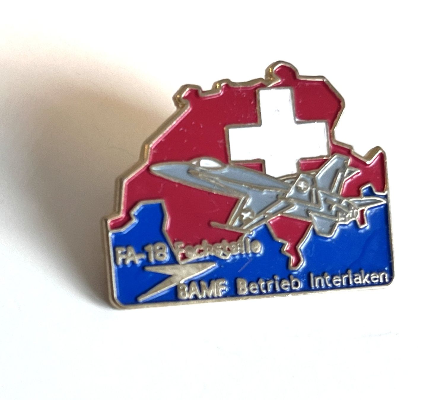 Schweizer Armee Placchette & Badge: Pin FA 18 Fachstelle BAMF Interlaken – Usato da Kriens venduto da TSCH1