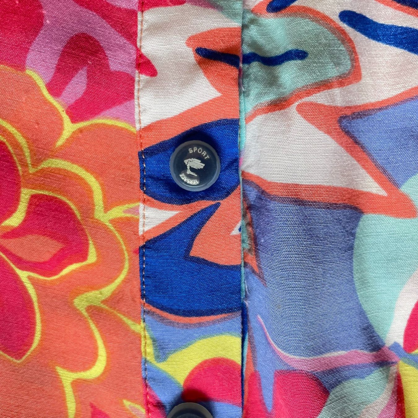 Versace Camicette: Vintage Versace Sport Kurzarmhemd – Usato da Lausanne venduto da Megan88 3