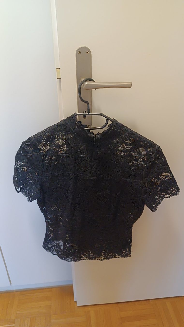 Guess Top: Oberteil von GUESS - Schwarz – Nuovo (secondo la descrizione) da Sursee venduto da KronenbergS 2
