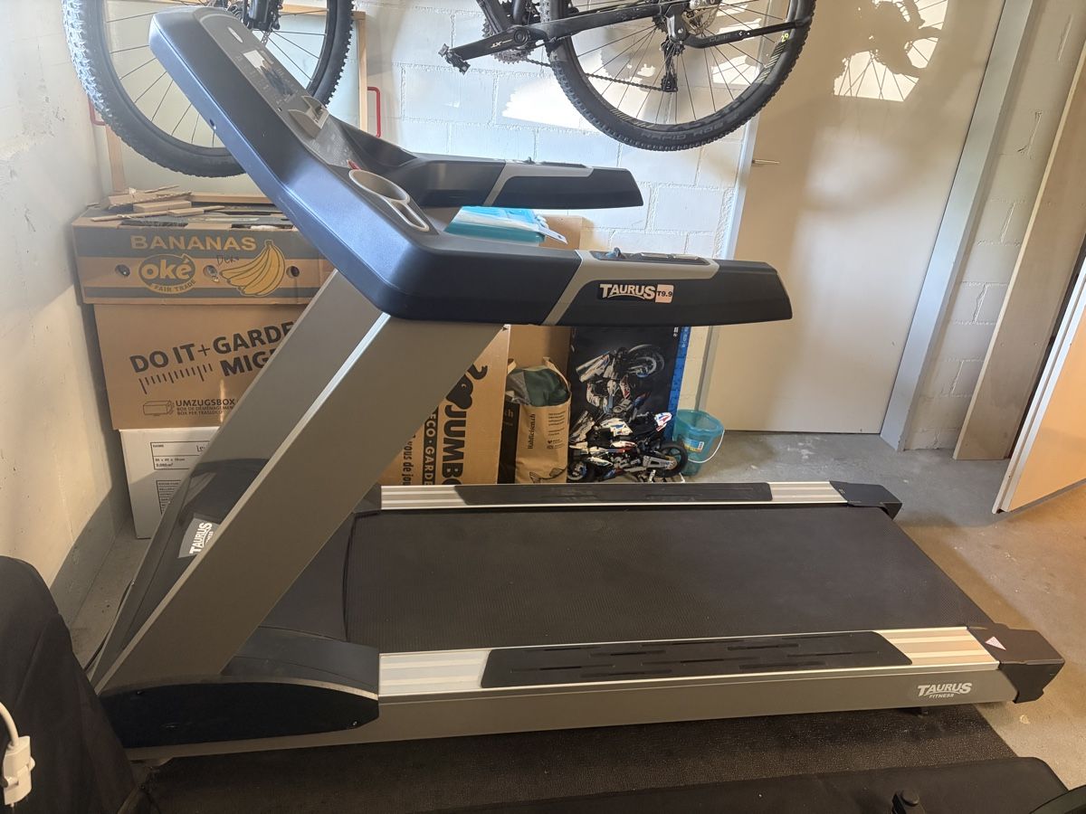 Taurus Hometrainer: Laufband TAURUS T9.9 – Gebraucht aus Lachen SZ von Good.Deal 2