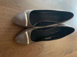 Tommy Hilfiger Pumps 40 beige colour