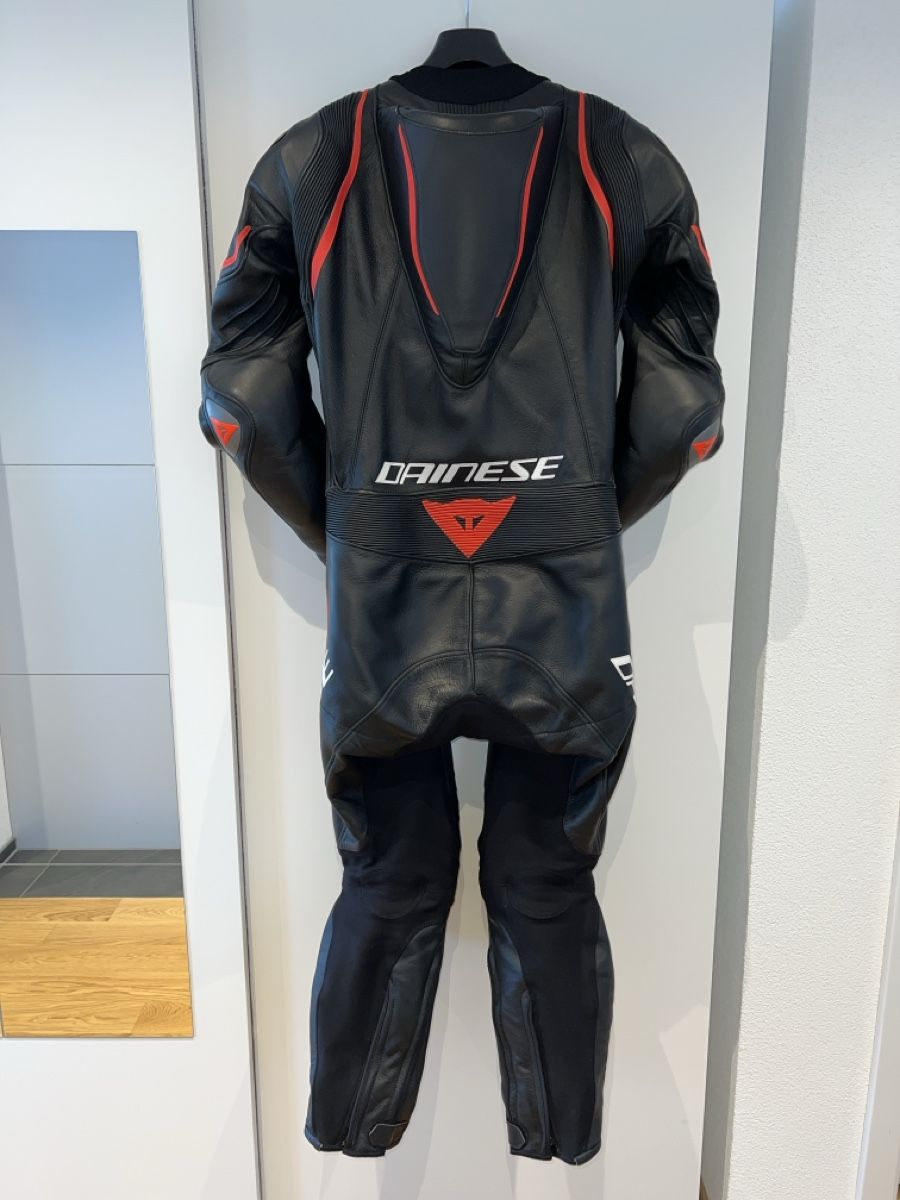 Dainese Completi: Dainese Laguna Seca 4 Grösse 48 – Usato da Rüeggisberg venduto da NVisuals 1