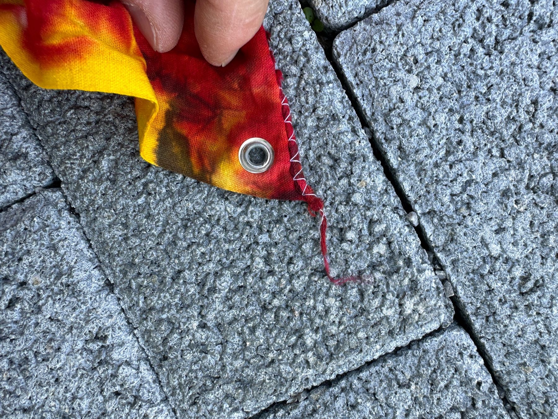 Stoffe: Batik Tuch Yin & Yang – Gebraucht aus Schinznach-Dorf von KuefErer 1