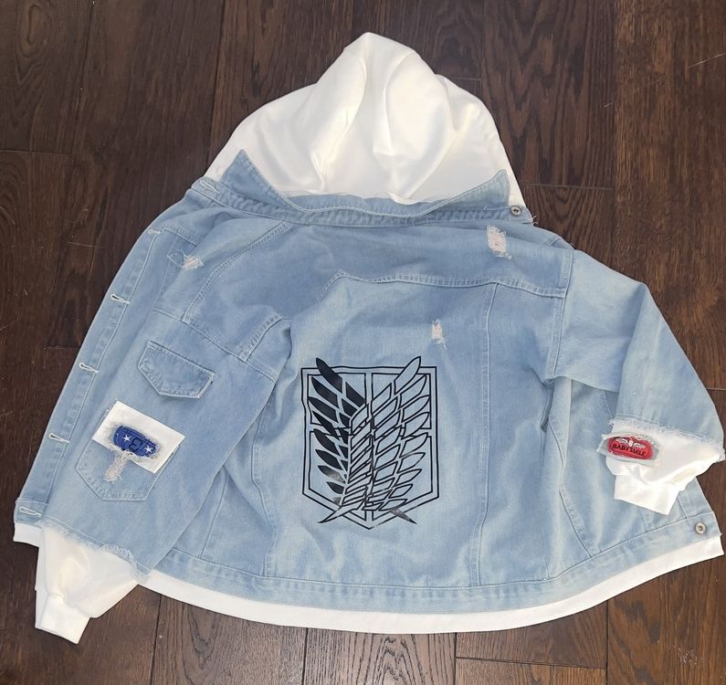 ORIGINAL Attack on Titan Denim Jacket | Kaufen auf Ricardo