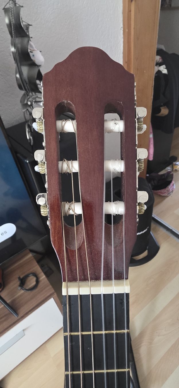 Instruments de musique: Classical guitar – D'occasion à Chur par ACE18 1