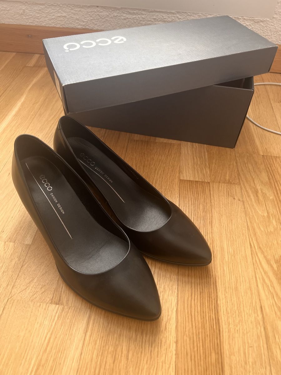 Ecco Scarpe da donna: Ecco Classic Pumps-Size 36_New – Nuovo (secondo la descrizione) da Uzwil venduto da anh_rn95 1