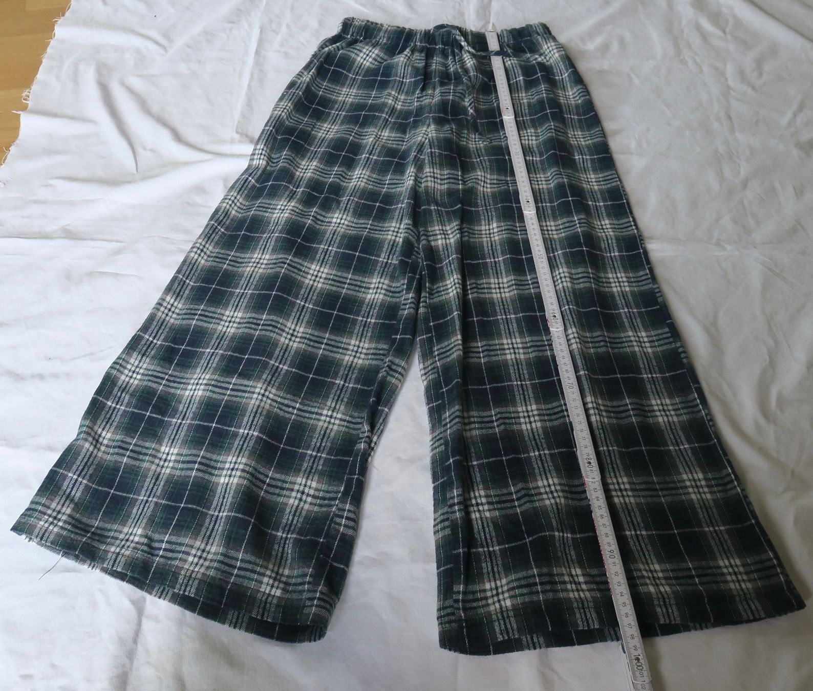 Pantaloni: Damenhose S – Usato da Davos Platz venduto da Infinity795